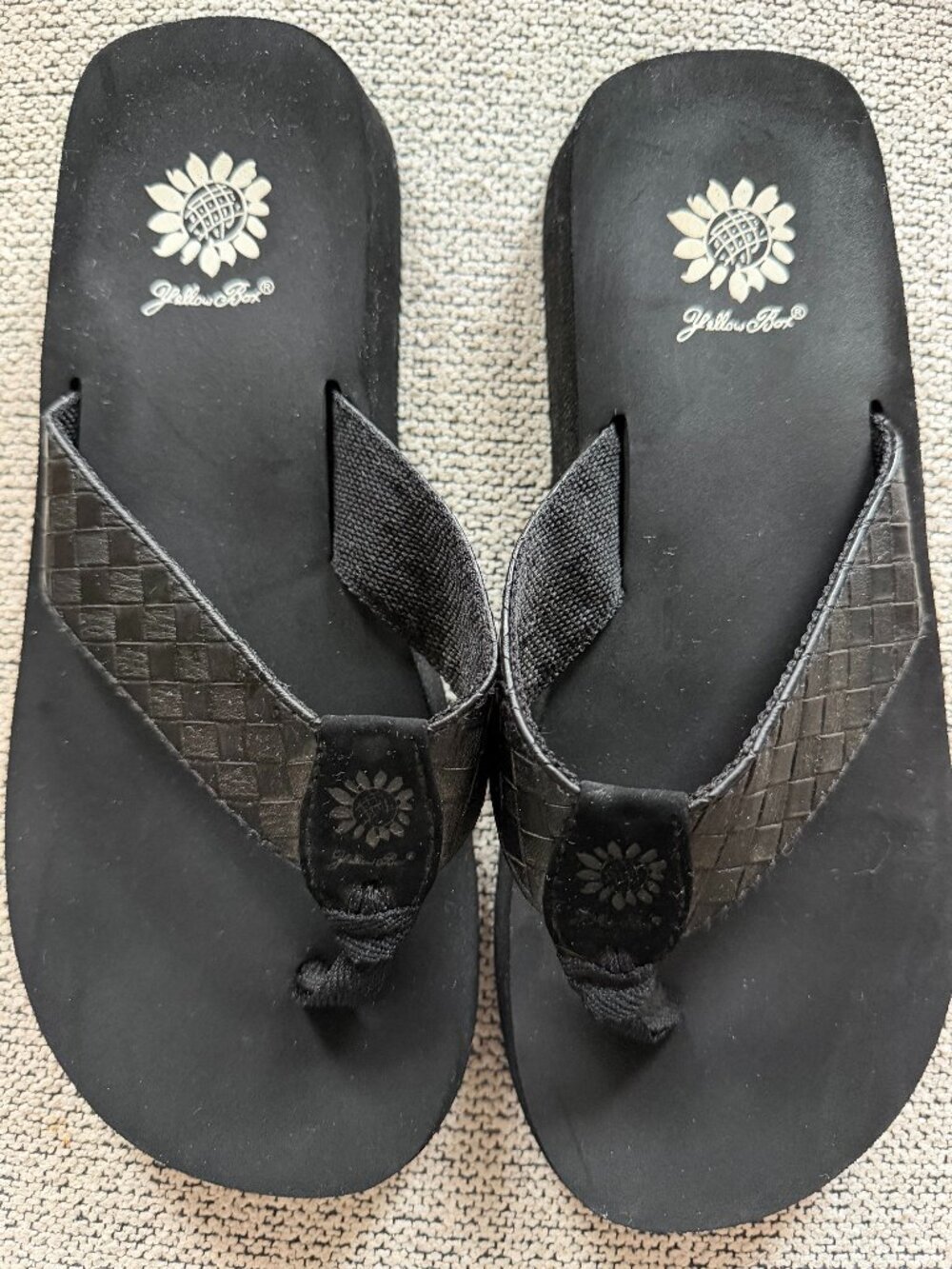 Yellowbox Womens Flip Flop Sandals Size 9 Black Checkered Diamonds